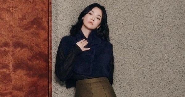 Song Hye Kyo vuelve locos a los fans con su estilo para la temporada de frío