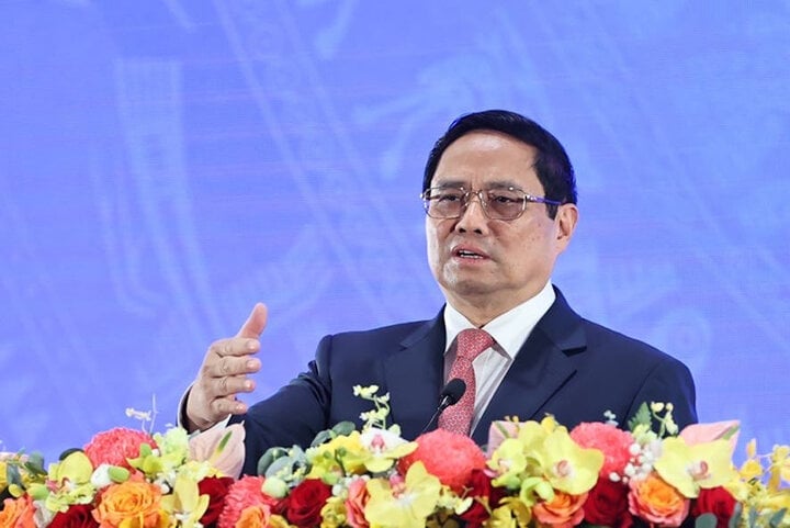 Le Premier ministre Pham Minh Chinh prend la parole lors de la cérémonie. (Photo : VGP/Nhat Bac).