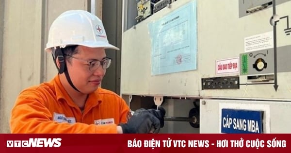 Tiêu thụ điện tăng vọt tại Thủ đô, EVNHANOI kêu gọi triệt để tiết kiệm