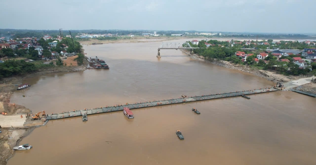 Lưu ý quan trọng khi di chuyển qua cầu phao Phong Châu