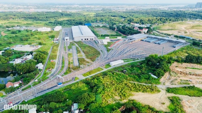 Close-up of metro stations No. 1 in Ho Chi Minh City, photo 27