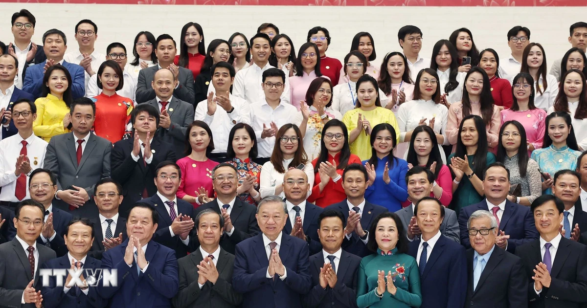 교사 및 관리자 대표와의 회의에서 사무총장의 연설