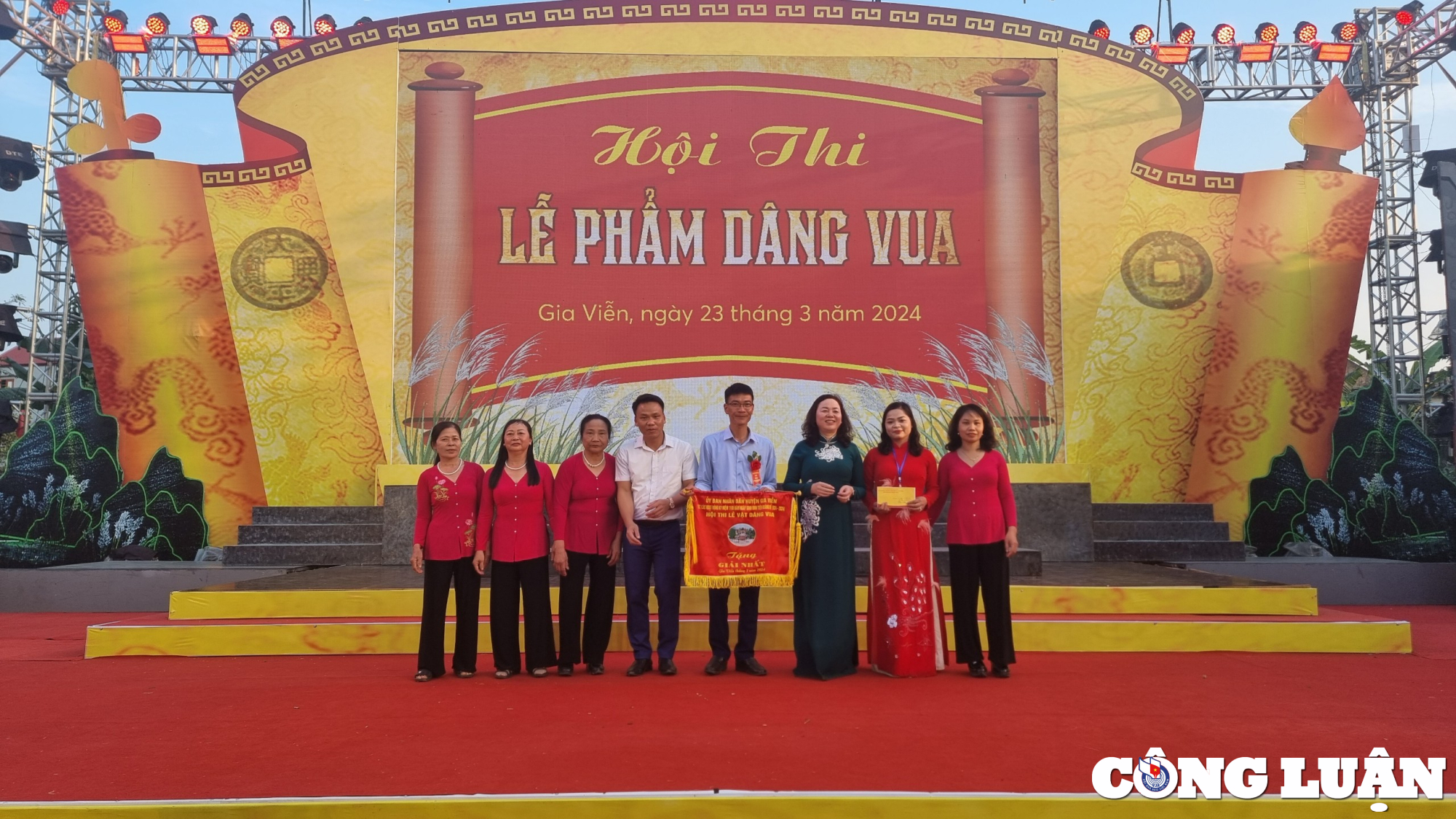 hoi thi le vat dang vua ky niem 1100 nam sinh dinh tien hoang de hinh 12