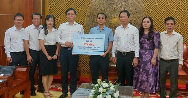 Petrovietnam สนับสนุน Quang Tri ด้วยเงิน 9.5 พันล้านดองเพื่อดำเนินโครงการประกันสังคม