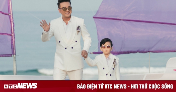 Dam Vinh Hung's 3-year-old son first fashion show with his father