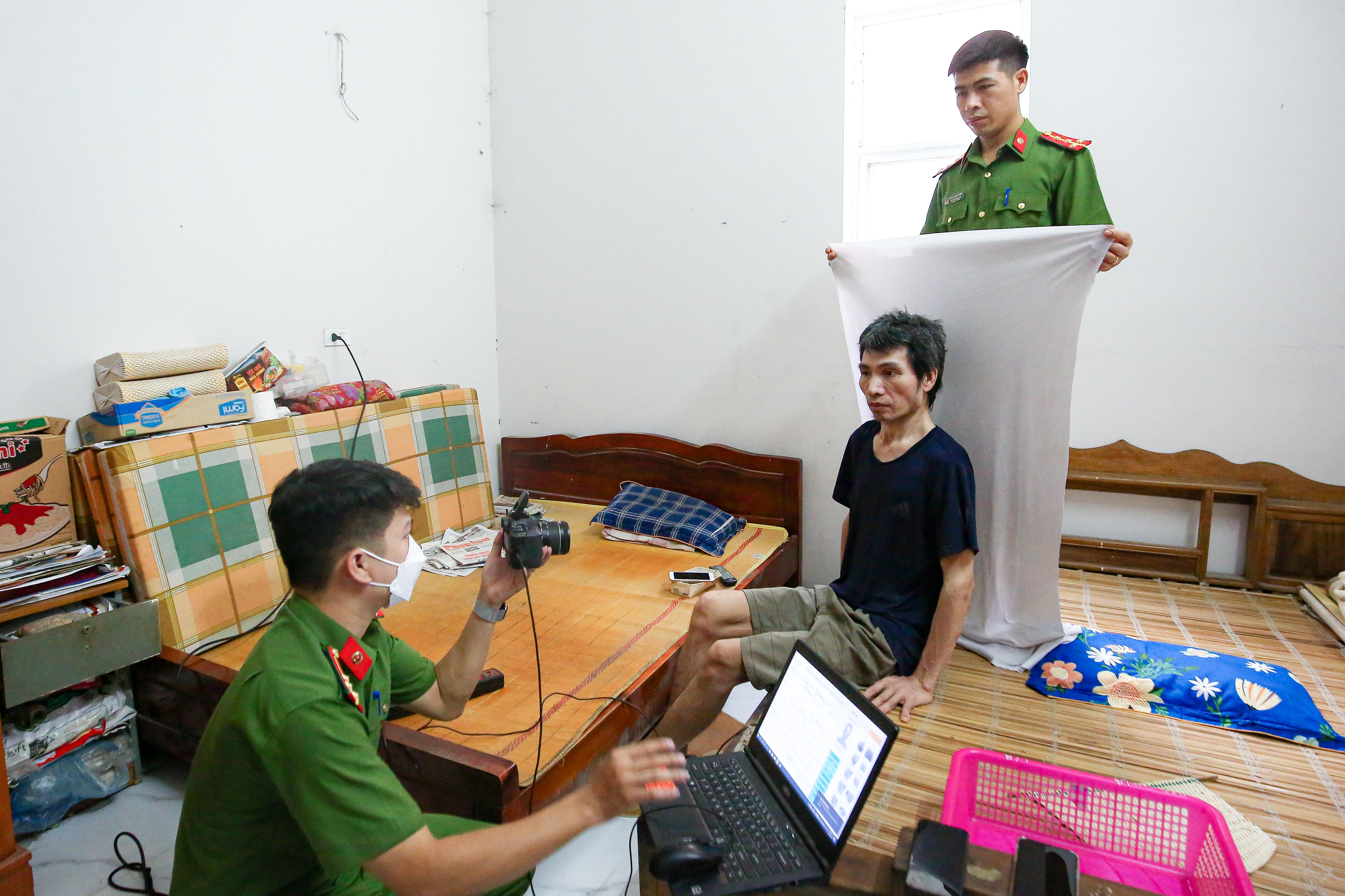 Event - Hanoi: 45 communes and wards complete the target of issuing citizen identification cards