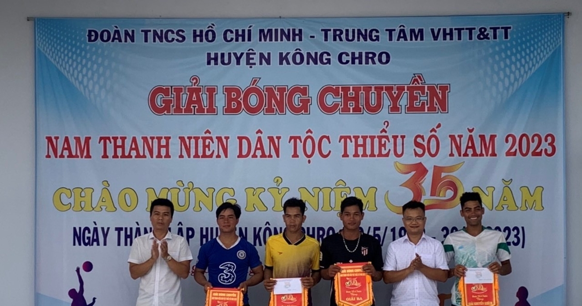 Kông Chro: 200 vận động viên tham gia giải bóng chuyền nam thanh niên DTTS | Báo Gia Lai điện tử