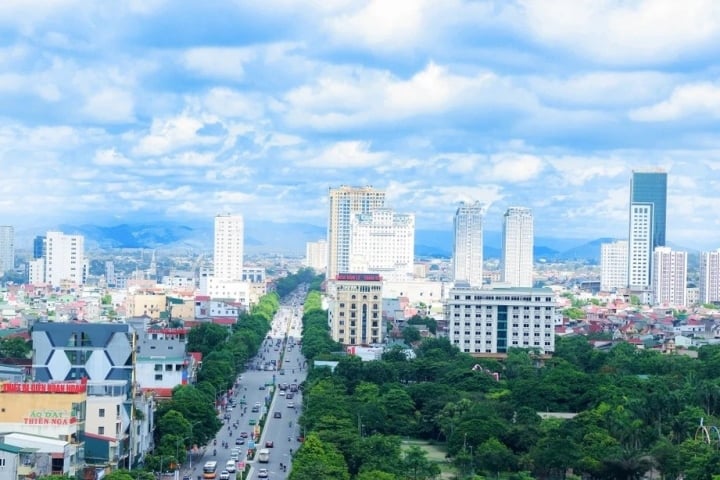 A corner of Vinh city (Nghe An)