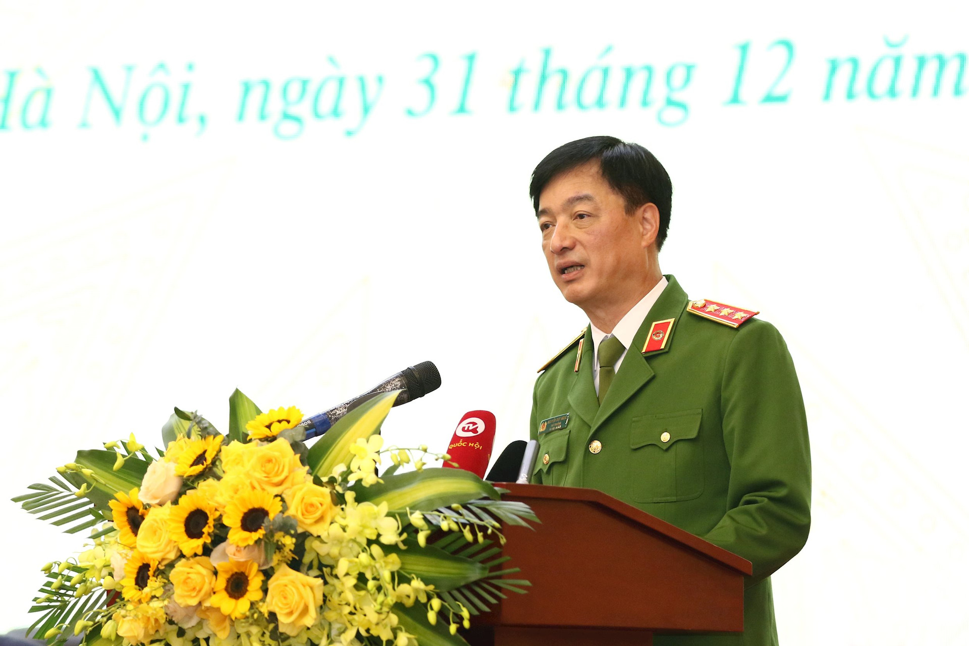 thu-truong-bo-ca_phai.jpg