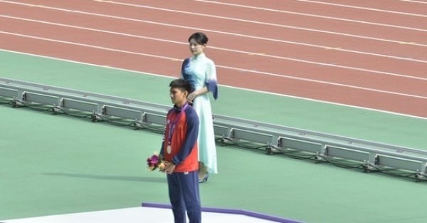 L'athlète Pham Nguyen Khanh Minh a remporté avec brio la médaille d'argent en athlétisme.