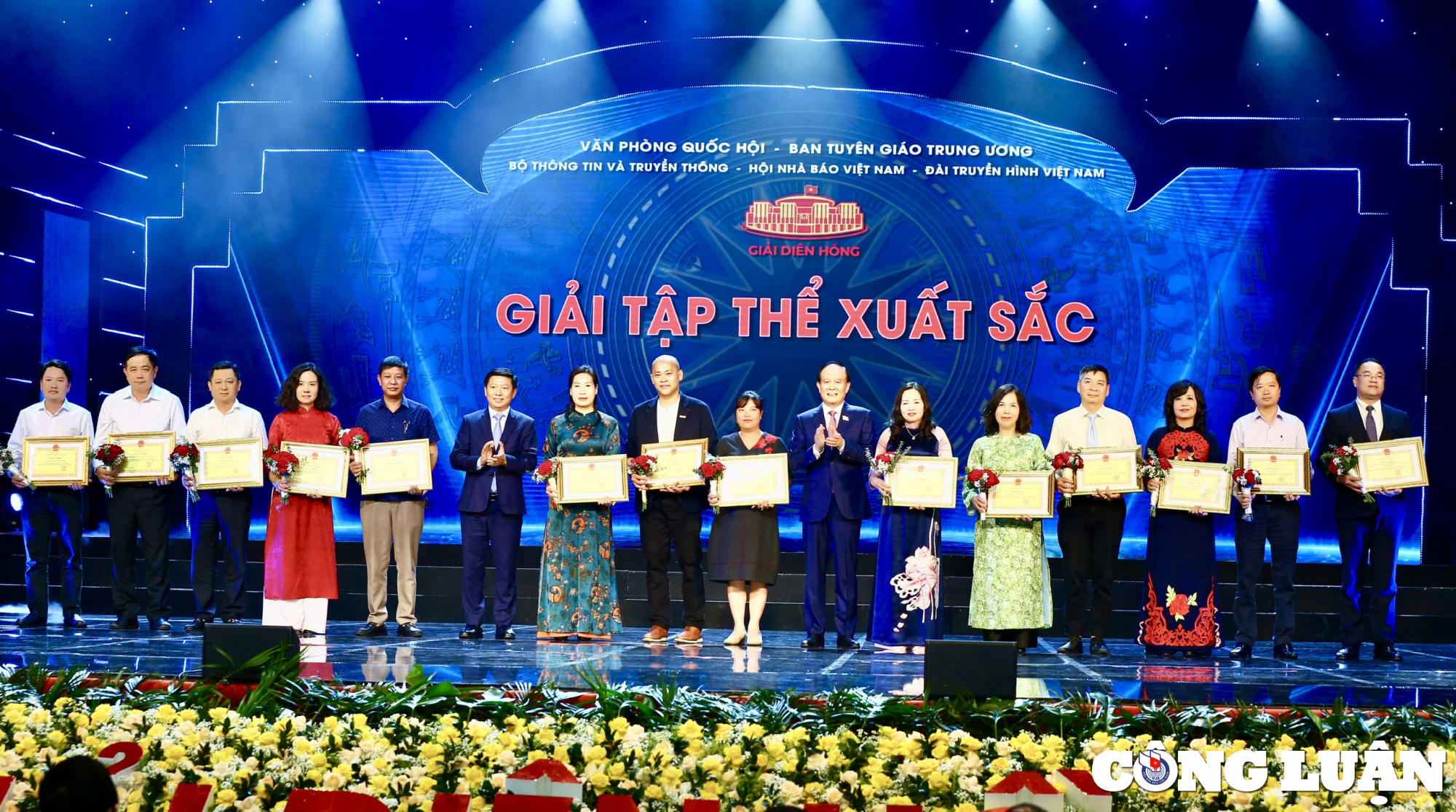 vinh danh cac tac pham doat giai dien hong lan thu nhat  nam 2023 hinh 3