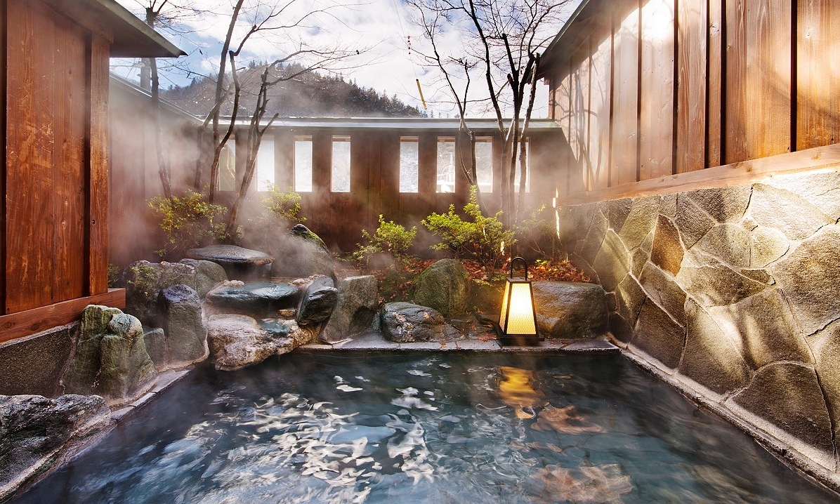 Có phải xăm mình thì không được tắm onsen ở Nhật?