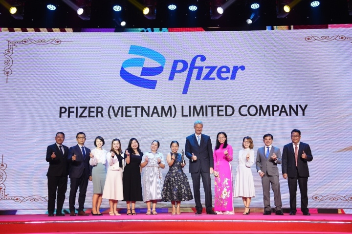 ក្រុមហ៊ុន Pfizer Vietnam បានផ្តល់កិត្តិយសជា 