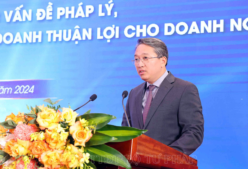 Minister of Justice Nguyen Hai Ninh delivered the opening speech at the Forum. Photo: Ministry of Justice Portal