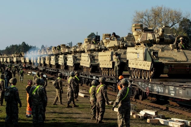 Мир - Украинский танк Leopard 2A6 уничтожен после российской атаки (Фото 3).