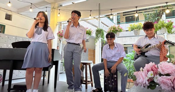 Les élèves découvrent ensemble la pâtisserie, l'écoute de musique et la lecture de livres