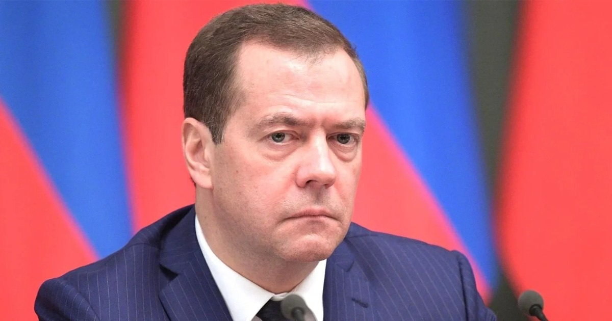 Ông Medvedev cảnh báo Thế chiến III nếu Mỹ tấn công mục tiêu Nga ở Ukraine