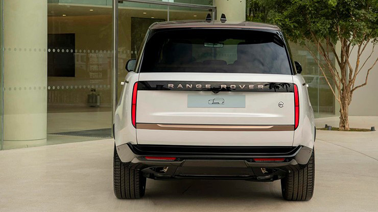 Range Rover SV is priced from 168 billion VND in Vietnam, picture 7