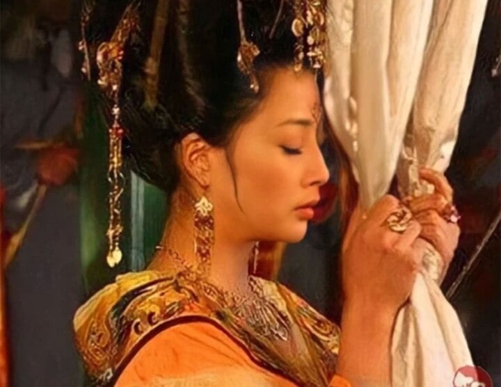 Warum wurden die Konkubinen mit Qin Shi Huang in einer Position begraben, in der ihre Beine nicht geschlossen waren?  - 2