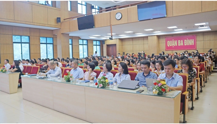 Le Département de l'éducation et de la formation de Ba Dinh promeut la transformation numérique dans l'éducation avec la solution Smart Learning Materials de la Vietnam Education Publishing House