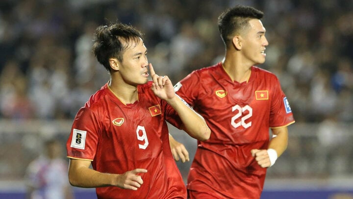 L'équipe vietnamienne a battu les Philippines lors du match d'ouverture du deuxième tour de qualification pour la Coupe du monde 2026.