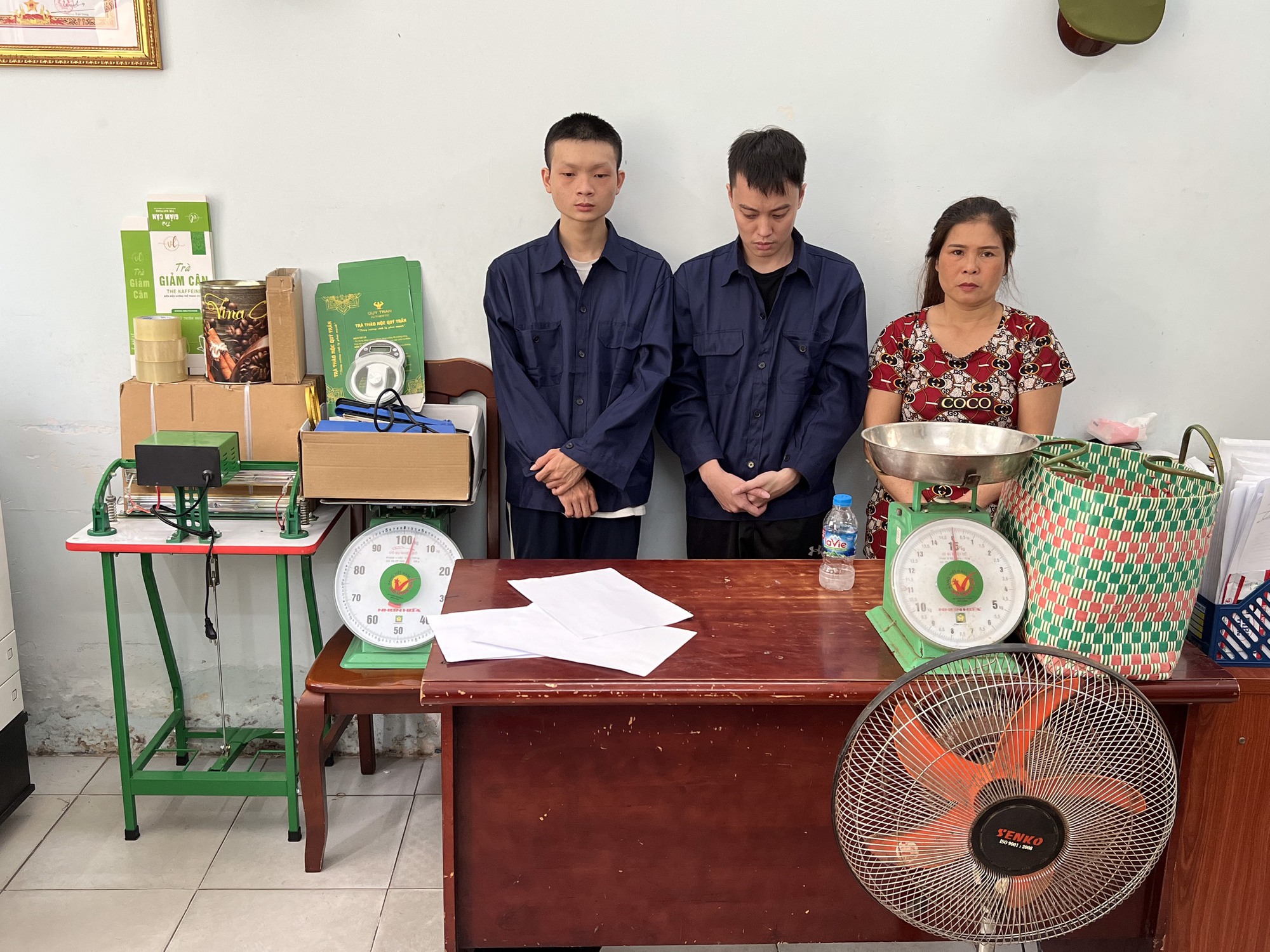 Triệt phá đường dây trồng, mua bán cần sa liên tỉnh cực lớn - Ảnh 1.