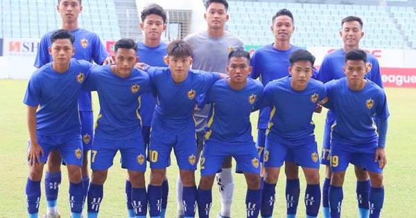 Heartbroken young Quang Nam player dies after car overturns