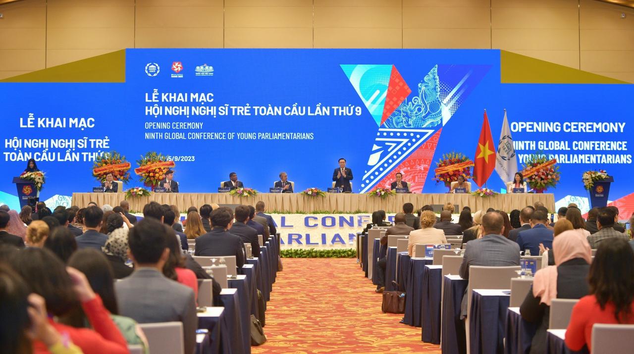 El presidente Vo Van Thuong envía un mensaje en la ceremonia de apertura de la IX Conferencia Mundial de Jóvenes Parlamentarios