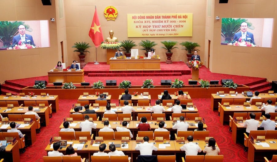 Quang cảnh kỳ họp.