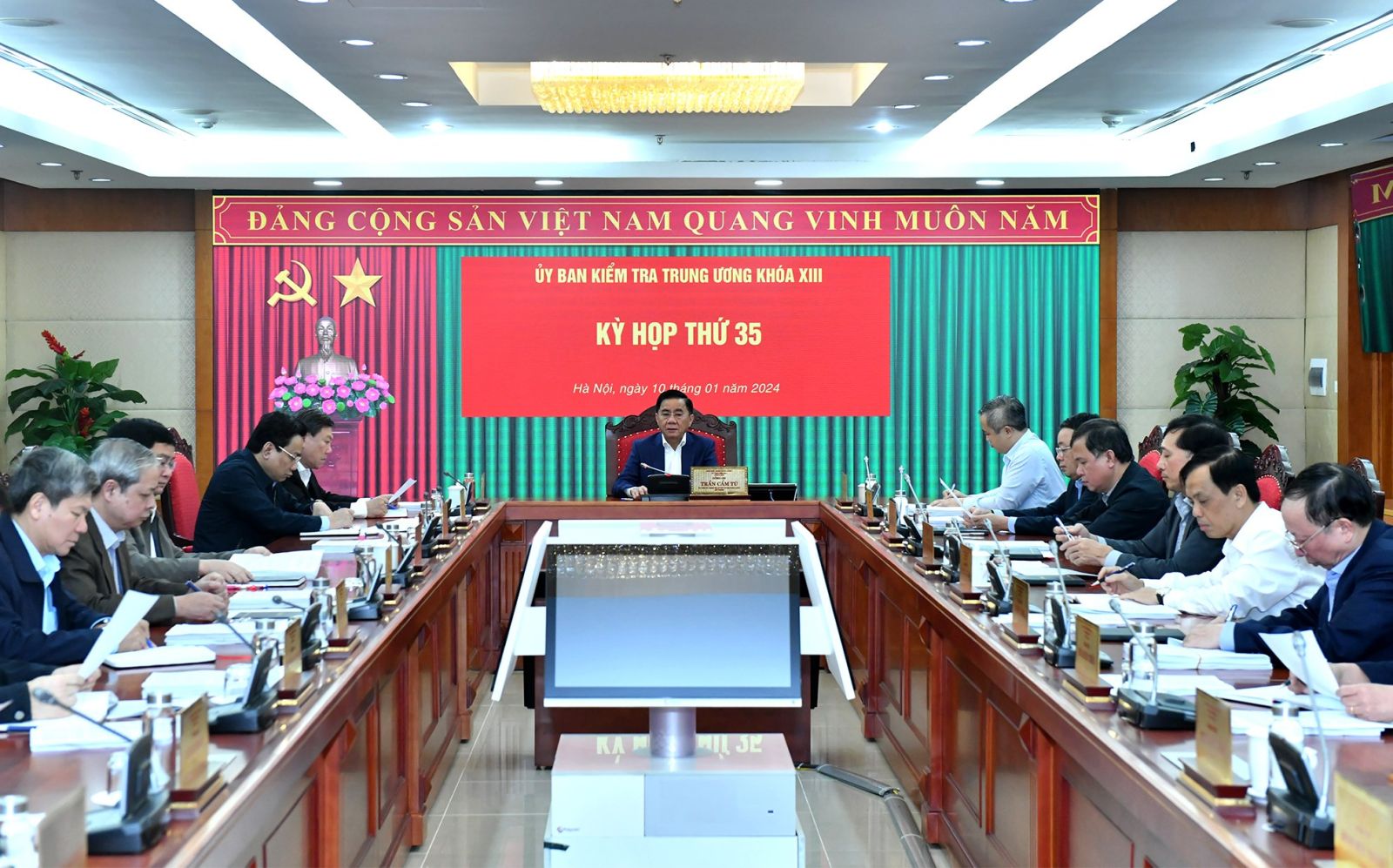 Proposal to consider disciplinary action against a Politburo member and two former Central Committee members