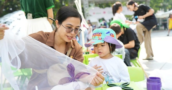 จุดหมายปลายทางยอดนิยมที่จะปลุกศักยภาพด้านความคิดสร้างสรรค์ของเด็กๆ ในเทศกาลการออกแบบสร้างสรรค์ฮานอย 2024