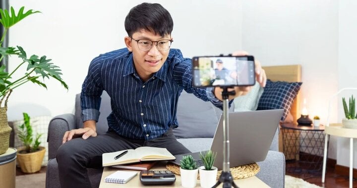 Tận dụng smartphone làm webcam đã trở nên phổ biến ngày nay