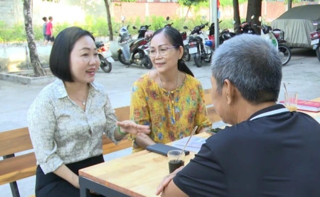 ธุรกิจและผู้คนพูดคุยกันอย่างไรเมื่อดื่มกาแฟตอนเช้ากับผู้นำบิ่ญเซือง? ภาพที่ 4