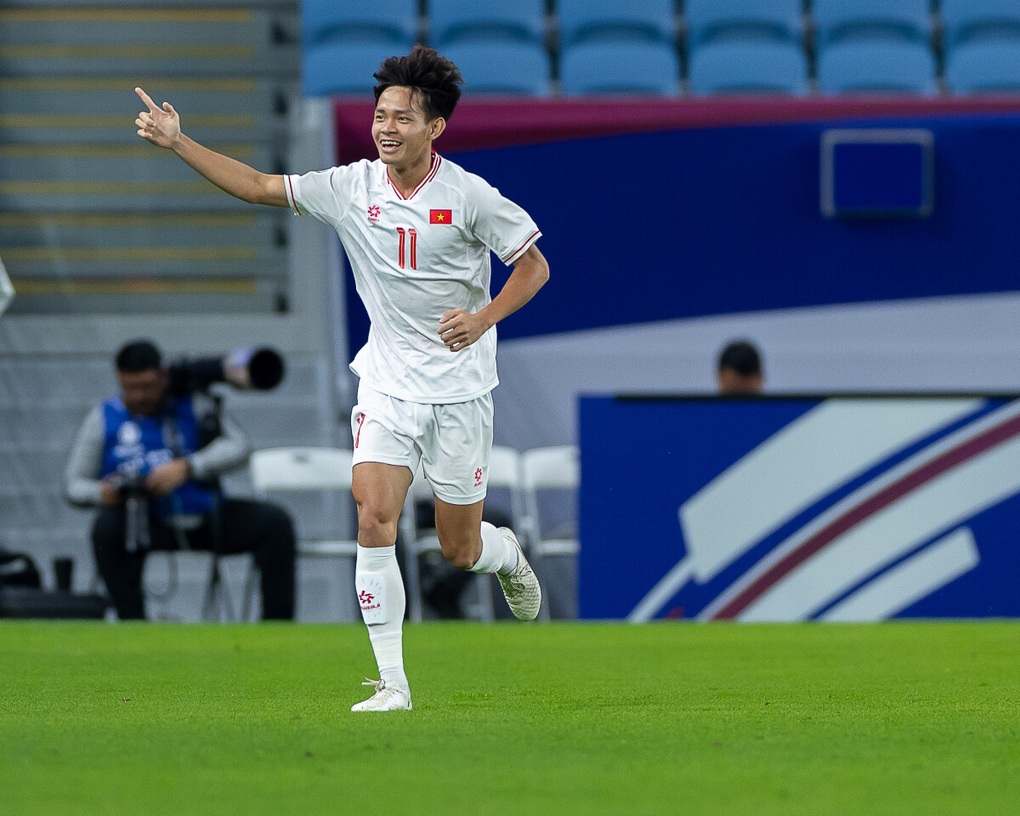 U23 Việt Nam 3-1 U23 Kuwait: Những tấm thẻ đỏ và bàn thắng bất ngờ - 3