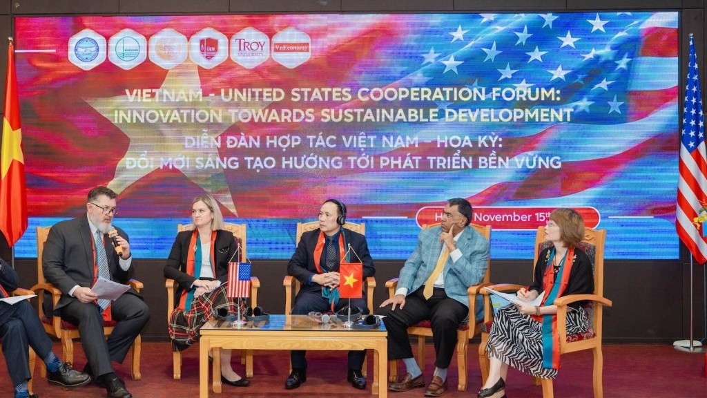 Vietnam - United States: Looking back on a year marking a new era of cooperation