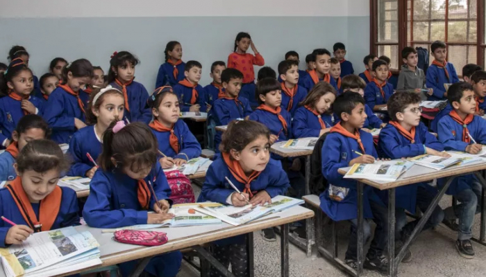 Syrian interim government announces reopening of classes