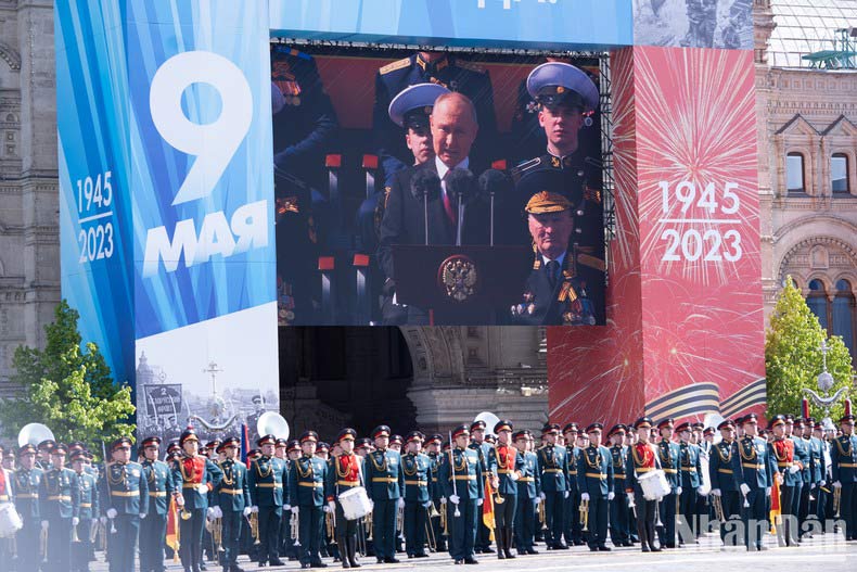 El presidente ruso, V. Putin, habla.