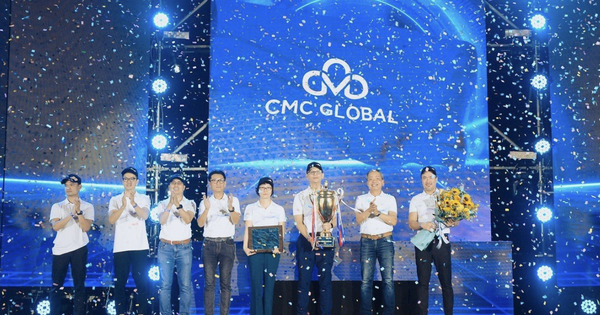 CMC vào Top 10 doanh nghiệp CNTT