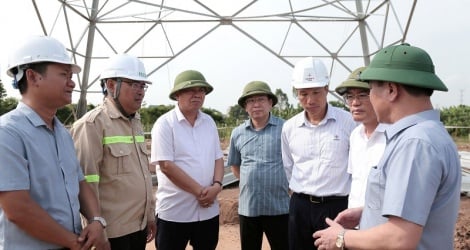 Mise en œuvre active du projet de ligne à 3 circuits de 500 kV dans la province de Thai Binh