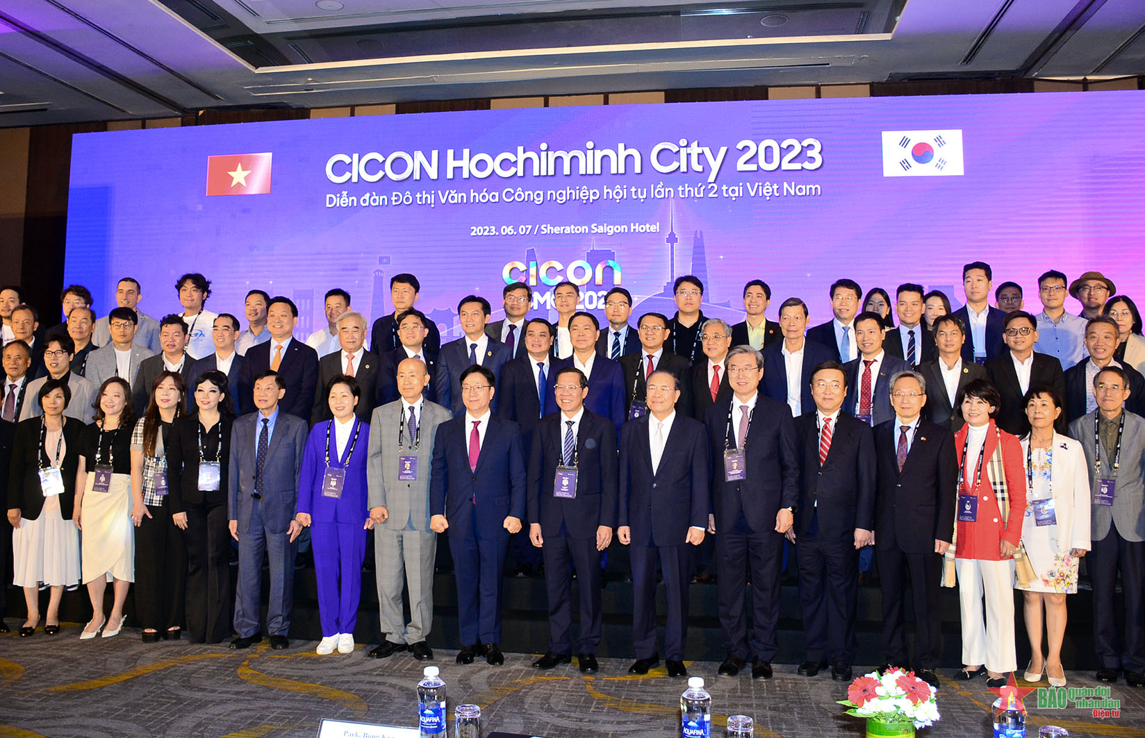 Building smart cities from Korean experience and solutions