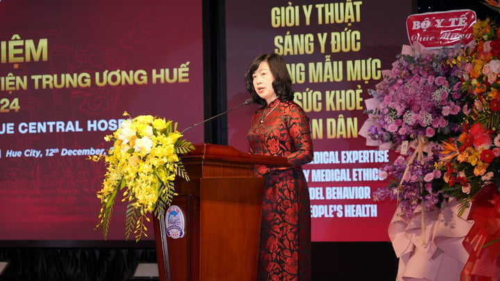 La Ministra de Salud, Dao Thi Hong Lan, habló en la ceremonia.