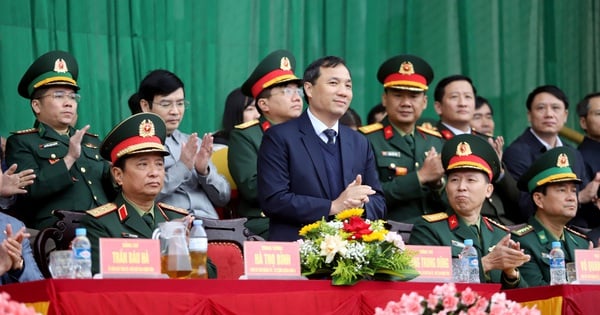 Impressionnante cérémonie de lancement de l'entraînement des soldats de Ha Tinh