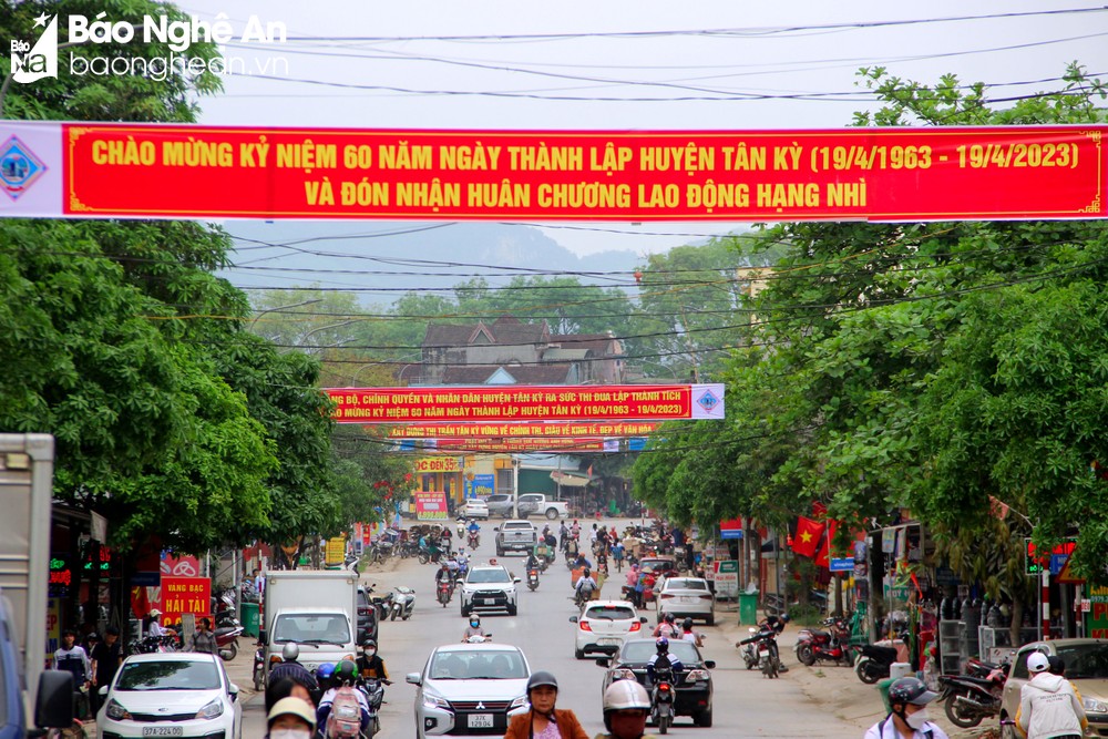 Together building the 'common homeland' Tan Ky photo 1