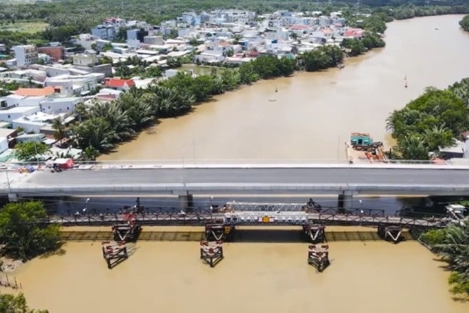 Đề xuất tháo dỡ, thanh lý cầu thép 50 năm tuổi ở cửa ngõ TPHCM