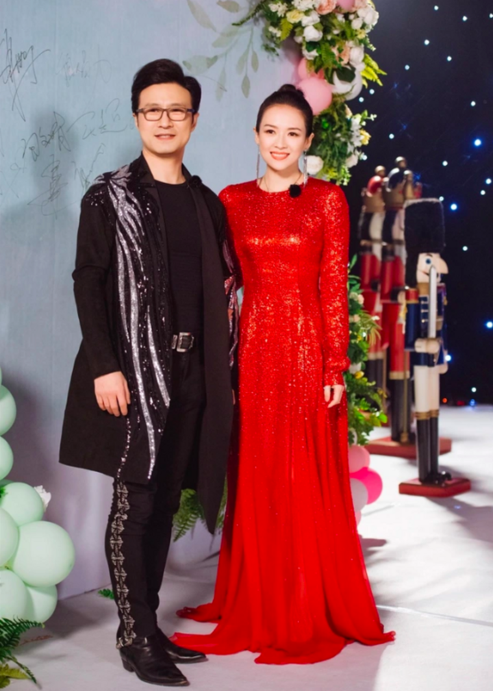 Chương Tử Di ly hôn chồng.