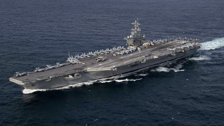 Hàn Quốc huấn luyện phòng thủ, tàu USS Abraham Lincoln tới Trung Đông, Nigeria tiêu diệt nghi can khủng bố