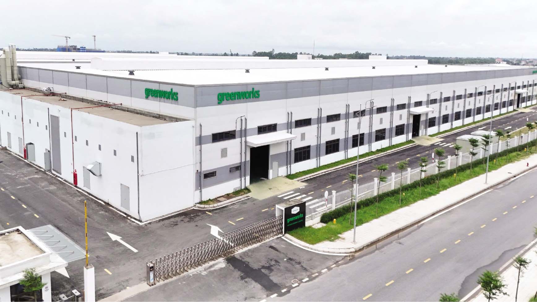 Lien Ha Thai Industrial Park (Green i-P1) with modern and synchronous infrastructure is increasingly attracting investment, creating a large number of jobs for the locality.