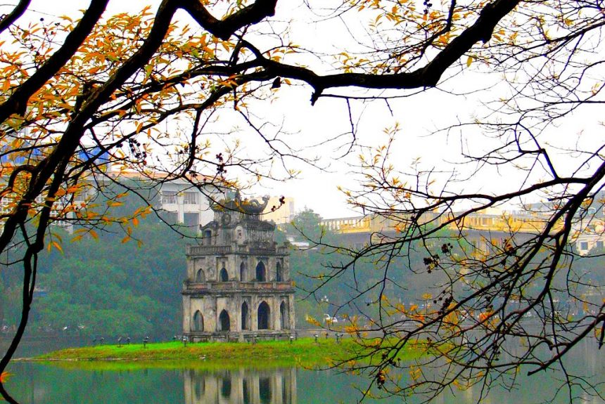 Monumento nacional especial Lago Hoan Kiem y Templo Ngoc Son