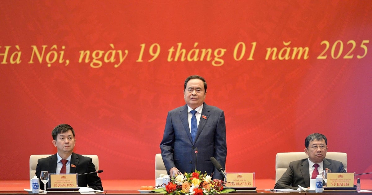 National Assembly Chairman hopes overseas Vietnamese will contribute to innovation in law-making thinking