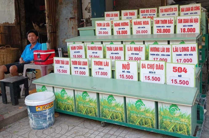 Rice shop on Thong Nhat Street, Go Vap District (HCMC) on the morning of September 7. Photo: Thi Ha